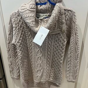 New with tags Aran Mor Cable Knit Sweater small